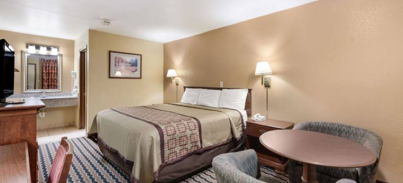 罗德威酒店-哥伦布西(Rodeway Inn)图片