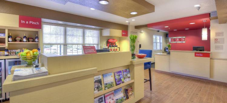 罗利卡瑞/韦斯顿大道TownePlace Suites 酒店(TownePlace Suites by Marriott Raleigh Cary/Weston Parkway)图片