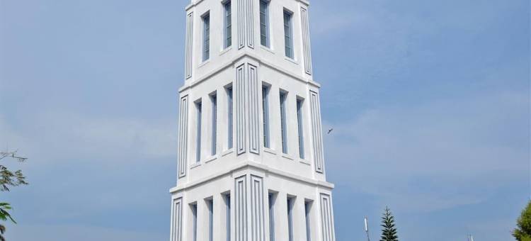 RedDoorz Syariah at GCL Bukittinggi图片