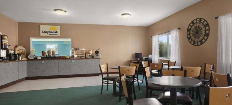 罗密欧威尔戴斯套房酒店(Days Inn & Suites by Wyndham Romeoville)图片