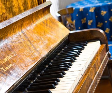 Aparthotel Cabicastro Tres Estrellas SuperiorHotel Overview