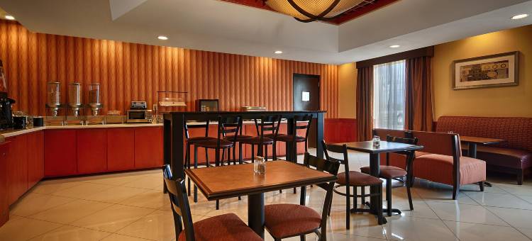 弗洛伍德贝斯特韦斯特优质套房酒店(Best Western Plus Flowood Inn  Suites)图片