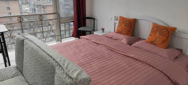 驿旅阳光天马飘窗大床房密码入住公寓(英雄中路分店)图片