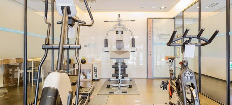 捷丝旅(高雄中正馆)图片