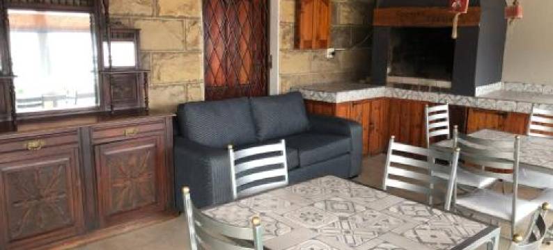 Above the Harbour Solar-Powered Accommodation图片