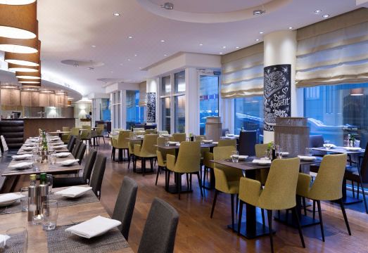 Radisson Blu Belorusskaya Hotel Hotel Overview