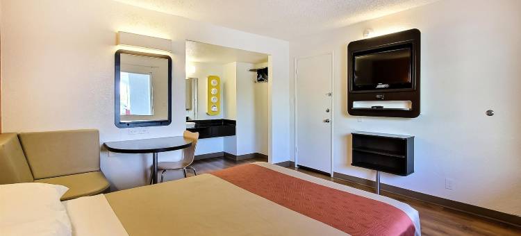 坎贝尔6号圣何塞汽车旅馆(Motel 6 Campbell, CA - San Jose)图片