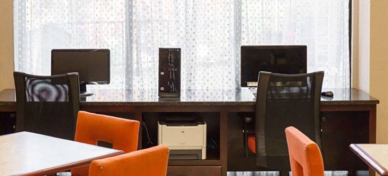 匡蒂科正门北方附近舒适酒店(Comfort Inn Near Quantico Main Gate North)图片