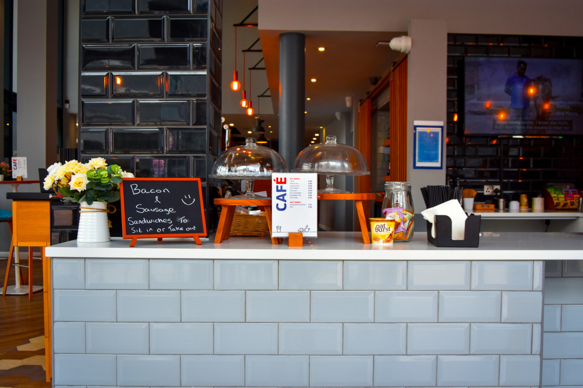 Holiday Inn Express LEEDS CITY CENTRE - ARMOURIES by IHG Over view