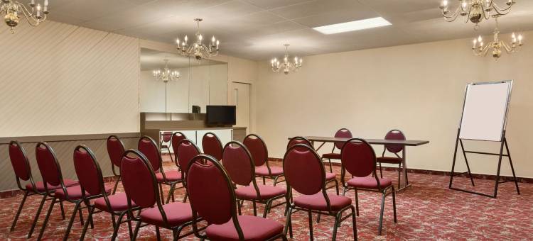 Travelodge by Wyndham Baie-Comeau图片