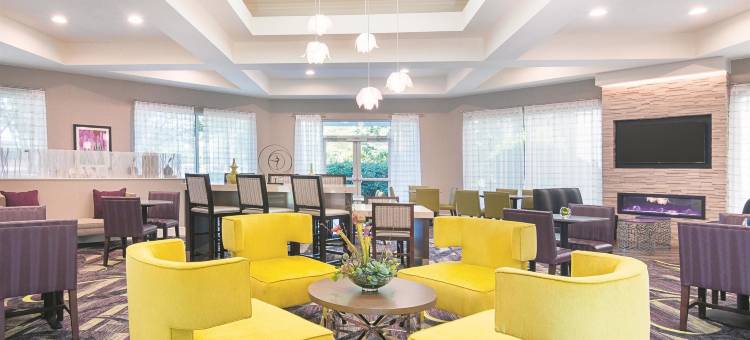 亚特兰大科尼尔斯拉昆塔温德姆套房酒店(La Quinta Inn & Suites by Wyndham Atlanta Conyers)图片