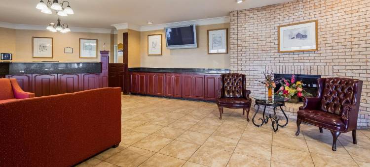 怀特摩尔湖温德姆戴斯酒店(Days Inn by Wyndham Whitmore Lake)图片