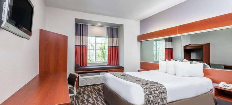 索内斯塔莫根城必备酒店(Sonesta Essential Morgantown)图片