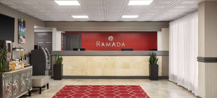 萨拉索塔海滨温德姆华美达酒店(Ramada by Wyndham Sarasota Waterfront)图片