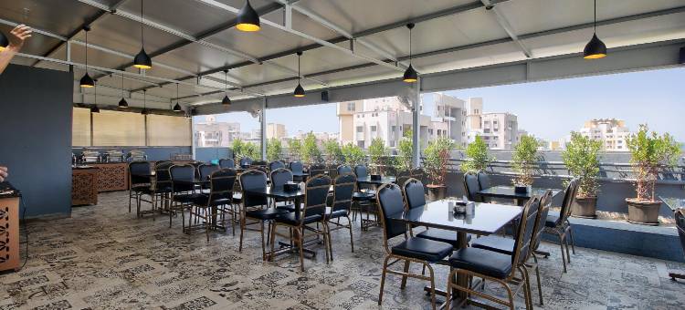 马格努斯之家(Magnus Fortune House Business Hotel , Magarpatta)图片