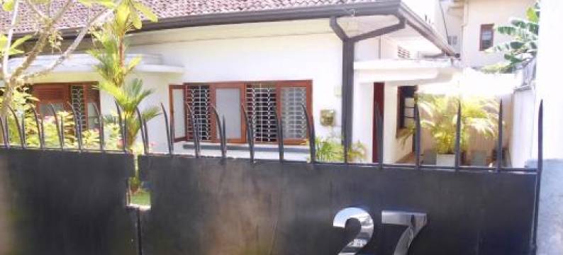 “27”火焰树城市绿洲住宿加早餐旅馆("27" Spathodea- Oasis in the City)图片