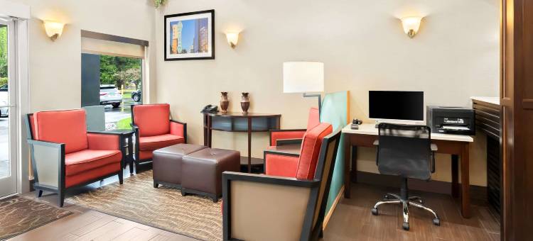 波特兰机场舒适套房酒店(Comfort Suites Portland Airport)图片