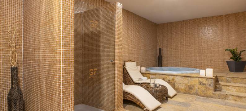 GF法尼亚贝酒店(GF Fañabe)图片