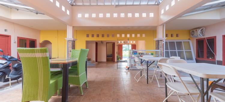 厄本维尤霍特尔桑伊西雷邦(Urbanview Hotel Sany Cirebon)图片