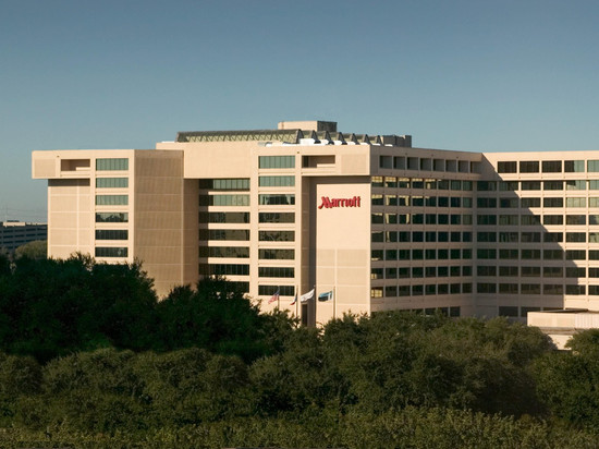 休斯顿万豪韦斯特彻斯酒店