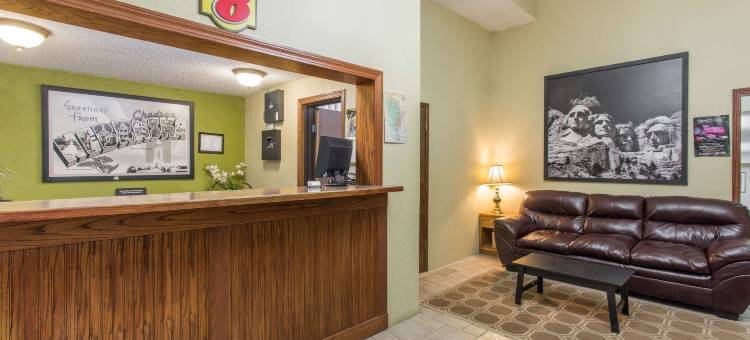 查德任温德姆速8酒店(Super 8 by Wyndham Chadron NE)图片