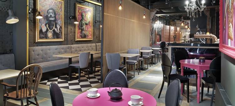 你好格丁尼亚酒店(Hola Gdynia)图片