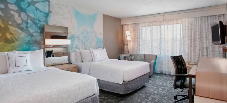 底特律庞蒂亚克/奥本山万怡酒店(Courtyard Detroit Pontiac/Auburn Hills)图片