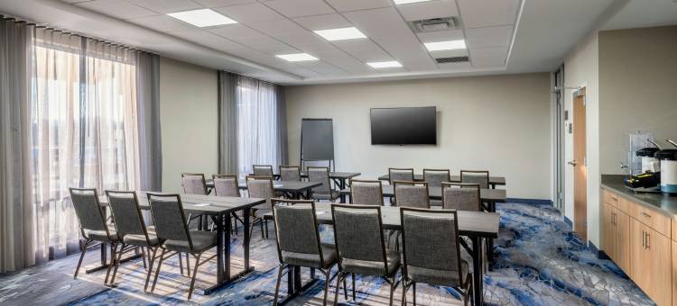 路易斯维尔希波兹维尔万枫套房酒店(Fairfield Inn & Suites Louisville Shepherdsville)图片