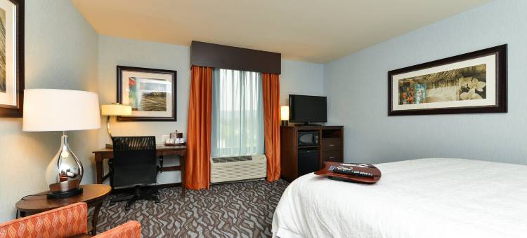 科宁/佩恩提德波斯特欢朋酒店(Hampton Inn Corning)图片