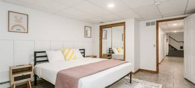 惬意湖景度假屋，配有泳池、热水浴池、火坑、游戏室，适合团体,(Relaxing Lakeview Retreat! Pool, Hot Tub, Firepit, Gameroom Perfect for Groups,)图片