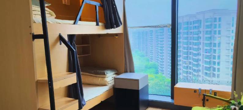 云观之上轻奢小栈(杭州火车东站东广场店)图片