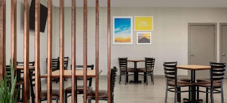 弗吉尼亚恩波里亚呗盟酒店(Baymont by Wyndham Emporia VA)图片