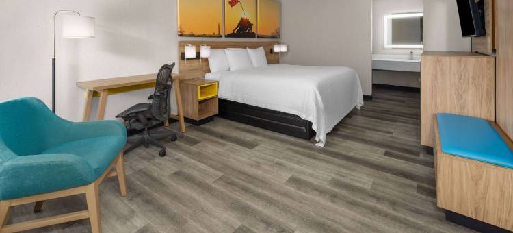 温德姆戴斯酒店亨斯维尔福特斯图尔特附近酒店(Days Inn by Wyndham Hinesville Near Fort Stewart)图片