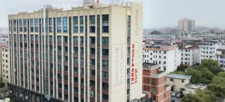 轻雅酒店(锦惠中路鹏泰百货店)图片
