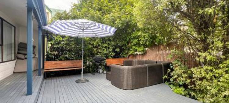 6 Beds 2 Bathrooms Private Holiday Home图片