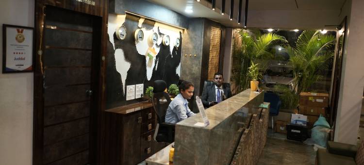 瓦提卡宫酒店纳尔马达普拉姆(Hotel Vatika Palace)图片