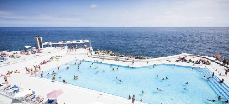 马尔露台套房酒店(Terrace Mar Suite Hotel)图片