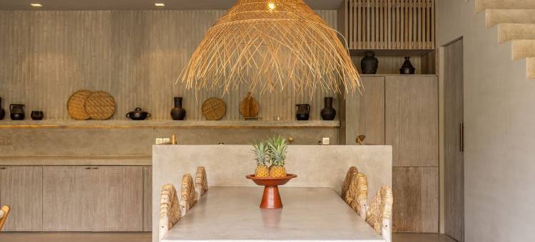 康克雷特龙目(The Konkret Lombok)图片