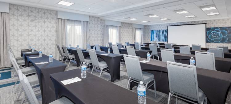 阿尔伯克基日报中心希尔顿花园酒店(Hilton Garden Inn Albuquerque/Journal Center)图片