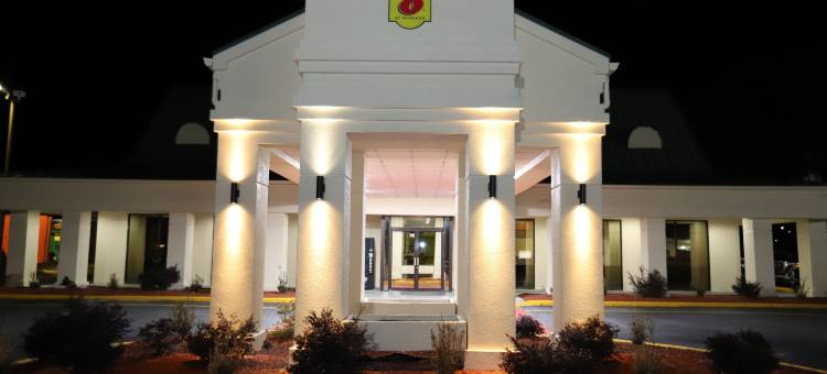 温德姆速8酒店-佛罗伦萨SC I-95北/76号公路(Super 8 by Wyndham Florence SC I-95 North / Hwy 76)图片