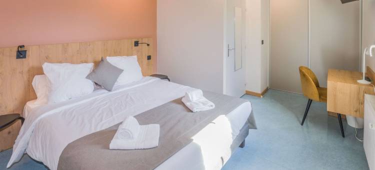Logis Hotel l'Hôtel des Bains - Salles-la-Source图片