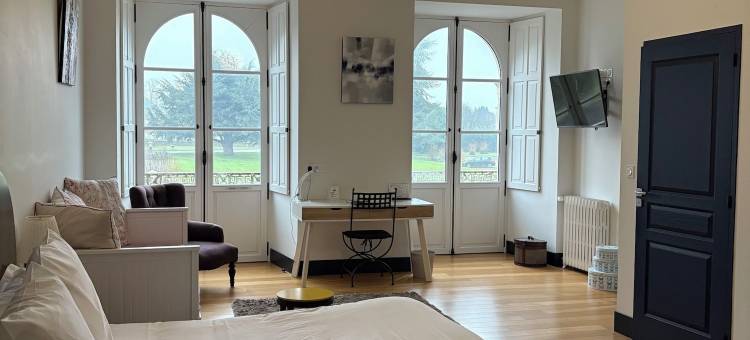 伯恩布里扬松城堡原生驿站酒店(Chateau de Briançon)图片