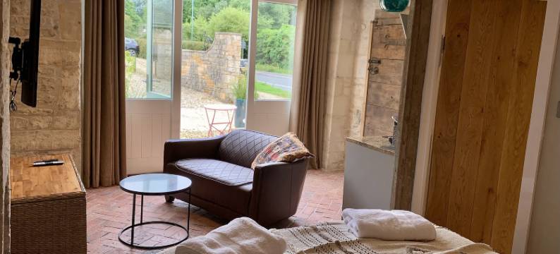 教练房和马厩(The Coach House and the Stable)图片