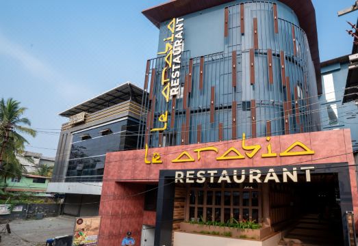 Nexstay Treats Inn Hotel Overview