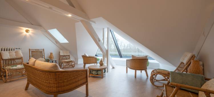 美丽喷泉圣母院酒店(Logis Hôtel Notre-Dame - Restaurant Ouvert Midi et Soir Sauf Dimanche Soir)图片