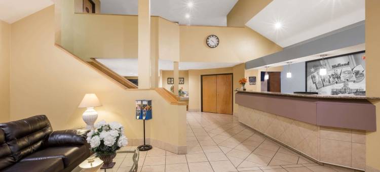 米德兰速8酒店(Super 8 by Wyndham Midland)图片