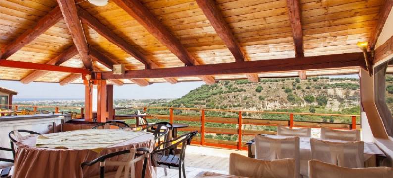 卡瑞斯产业公寓(Estate Kares)图片