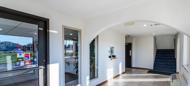 乌尔班纳 6 号汽车旅馆(Motel 6 Urbana, IL)图片