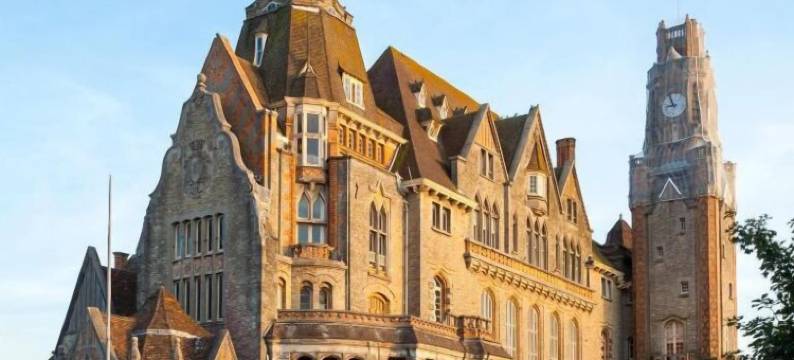 红色福克斯酒店(Red Fox)图片