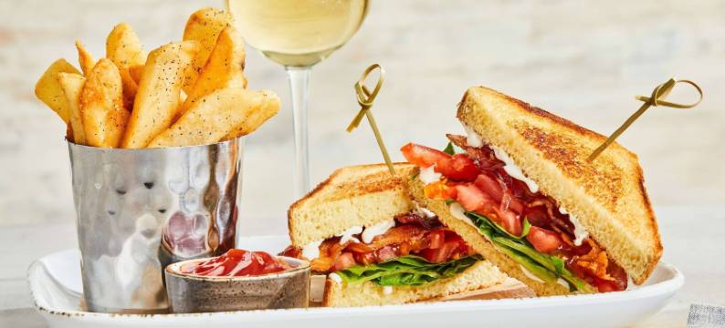 巴特尔克里克万怡酒店(Courtyard Battle Creek)图片